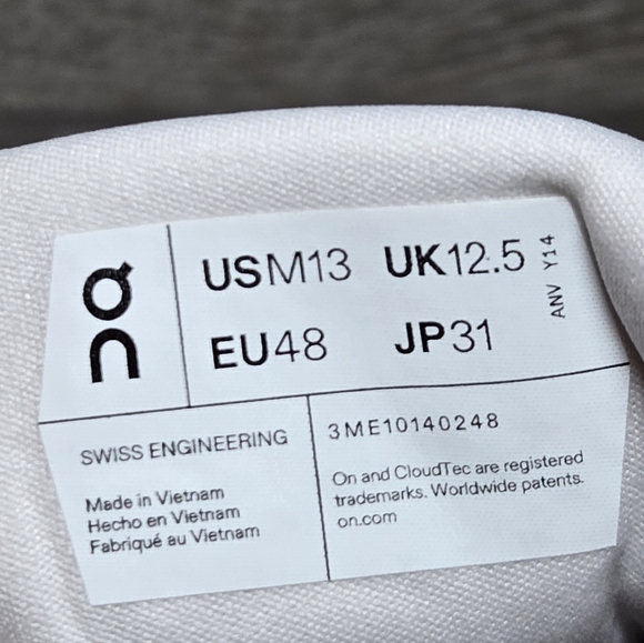 Mens On Cloud Cloudrunner 2 Size 13 White / Sand New In Box 3ME10140248 - Picture 7 of 8